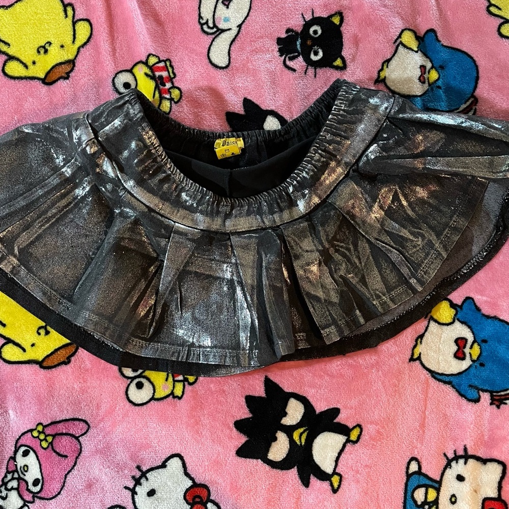 Daisy Shimmering Black Skirt